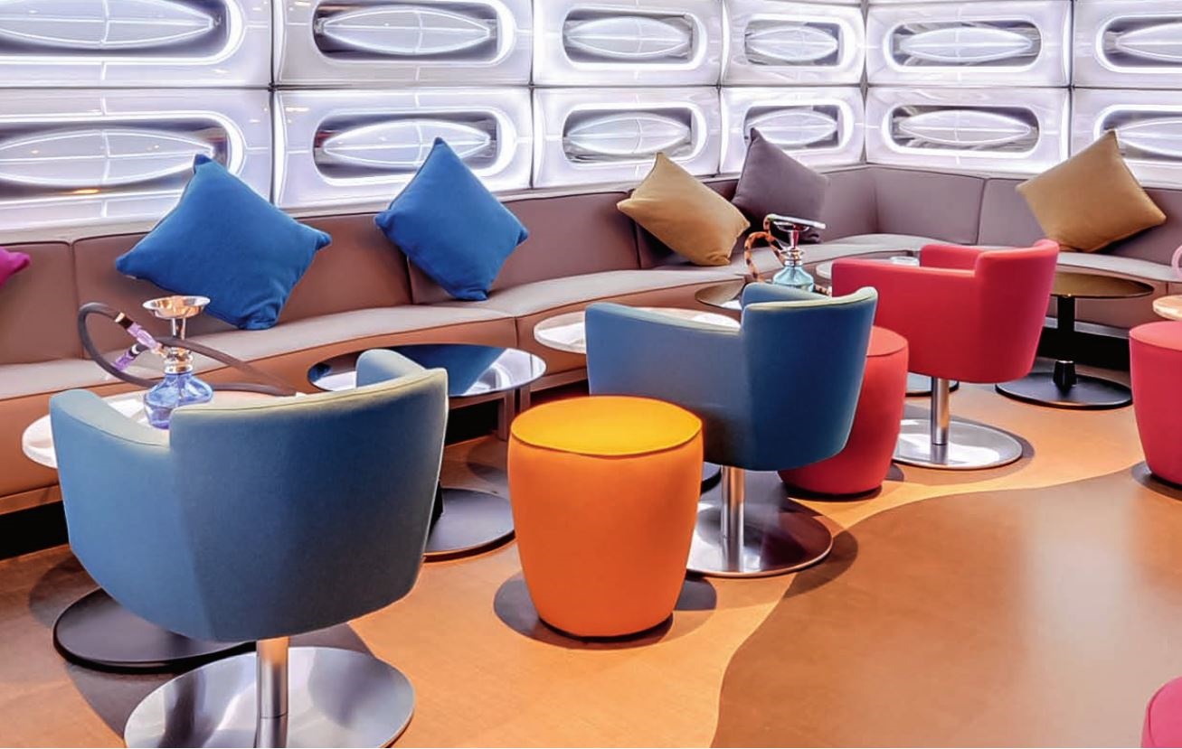 Separei stolice stolovi za ugostiteljstvo mod. Twist