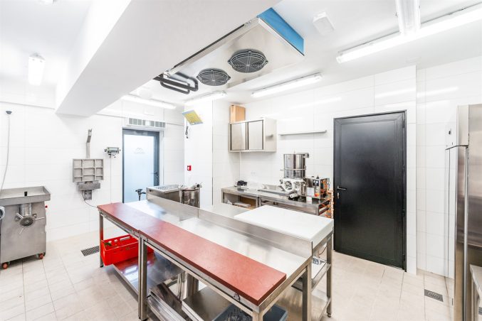 Uređaji za preradu mesa Dubrovnik2